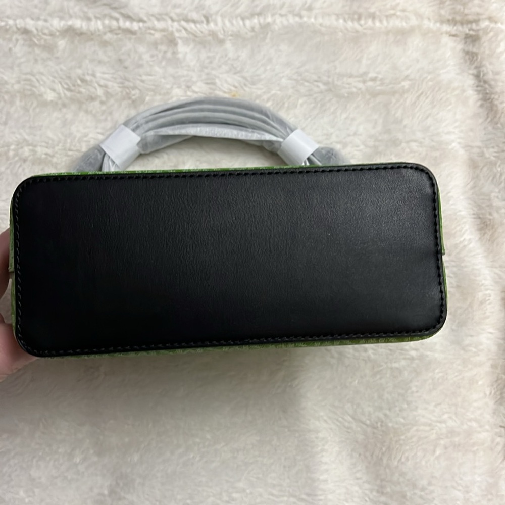 Michael Kors Green and White Crossbody Bag - Picture 4 of 10